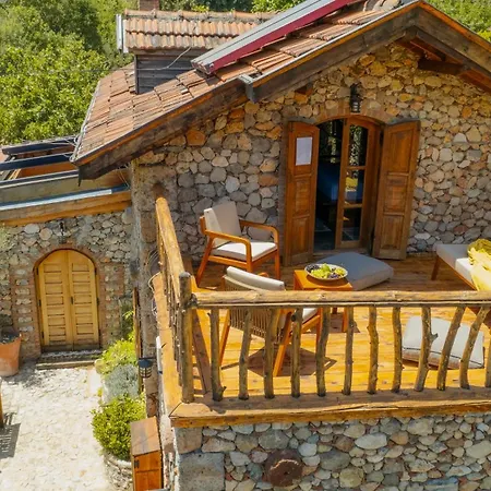 Levissi Otantic Stone In Villa *