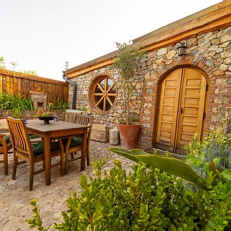 Levissi Otantic Stone In Villa *