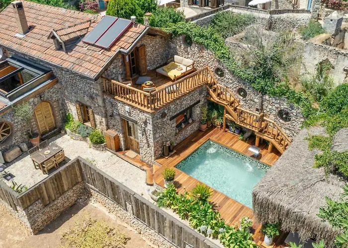 Villa Levissi Otantic Stone In